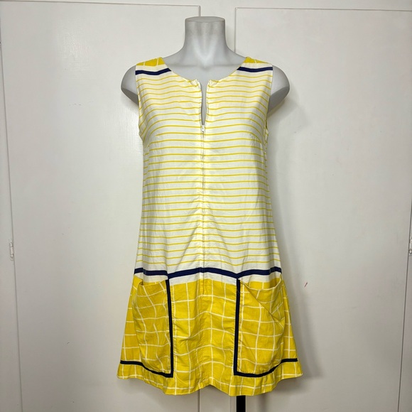 Vintage Dresses & Skirts - Vintage 60s Yellow Stripes Sleeveless Mini Mod Shift Dress Zip Front Size 9